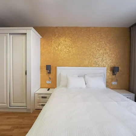 Boutique 4*